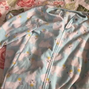 3/10 bundle eligible ⭐️ 24M Carter Jammies Used